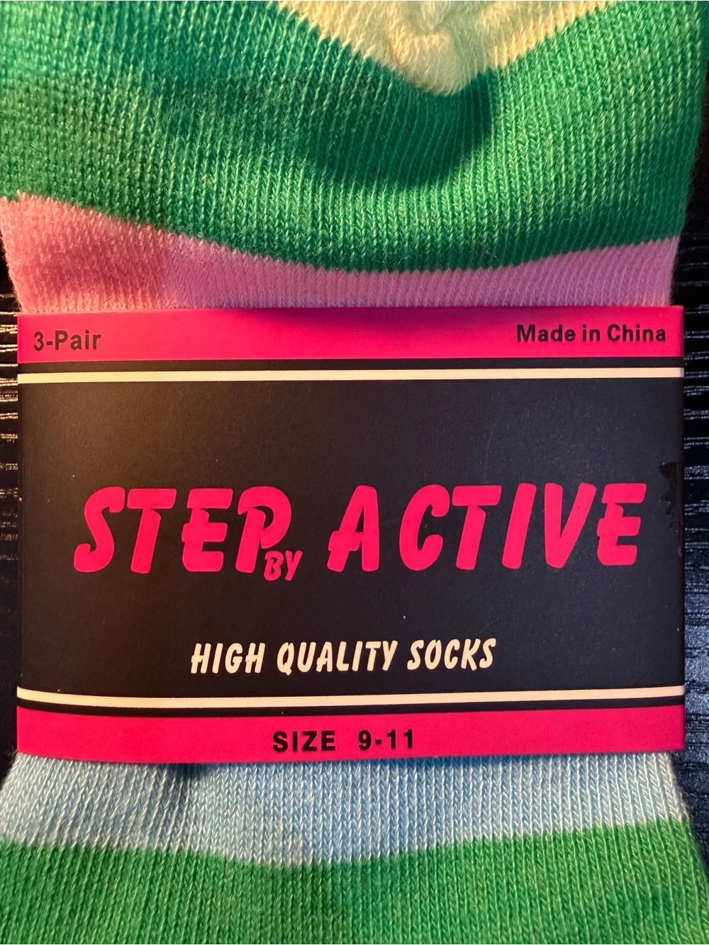 Women’s Six Pairs Multicolor Striped Ankle Socks - Size 9-11 ❤️🌸